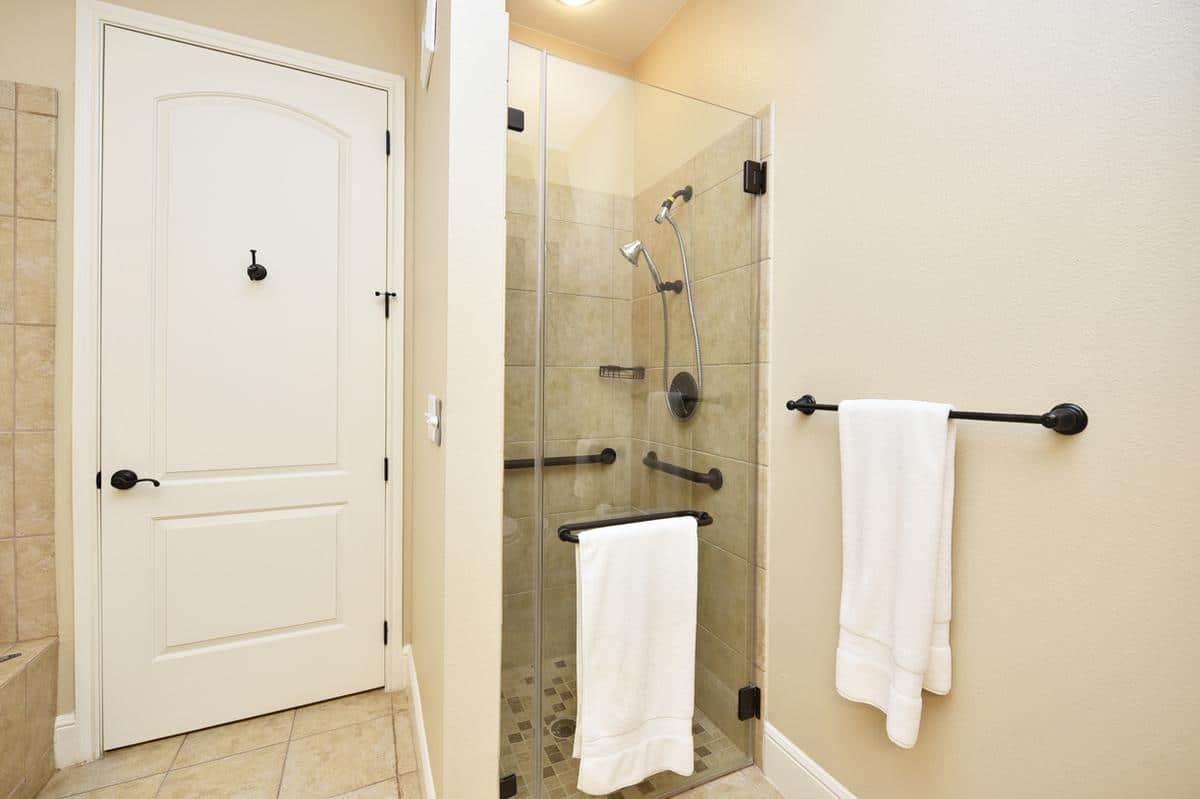 Independent Living at The Abbey at Westminster Plaza Photo IL-20-Model1-BA2.jpg