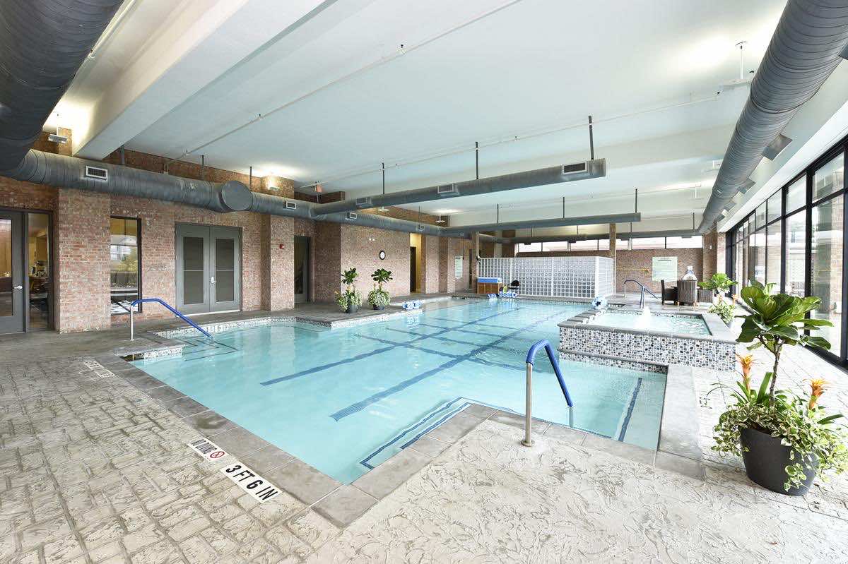 Independent Living at The Abbey at Westminster Plaza Photo IL-41-Pool.jpg