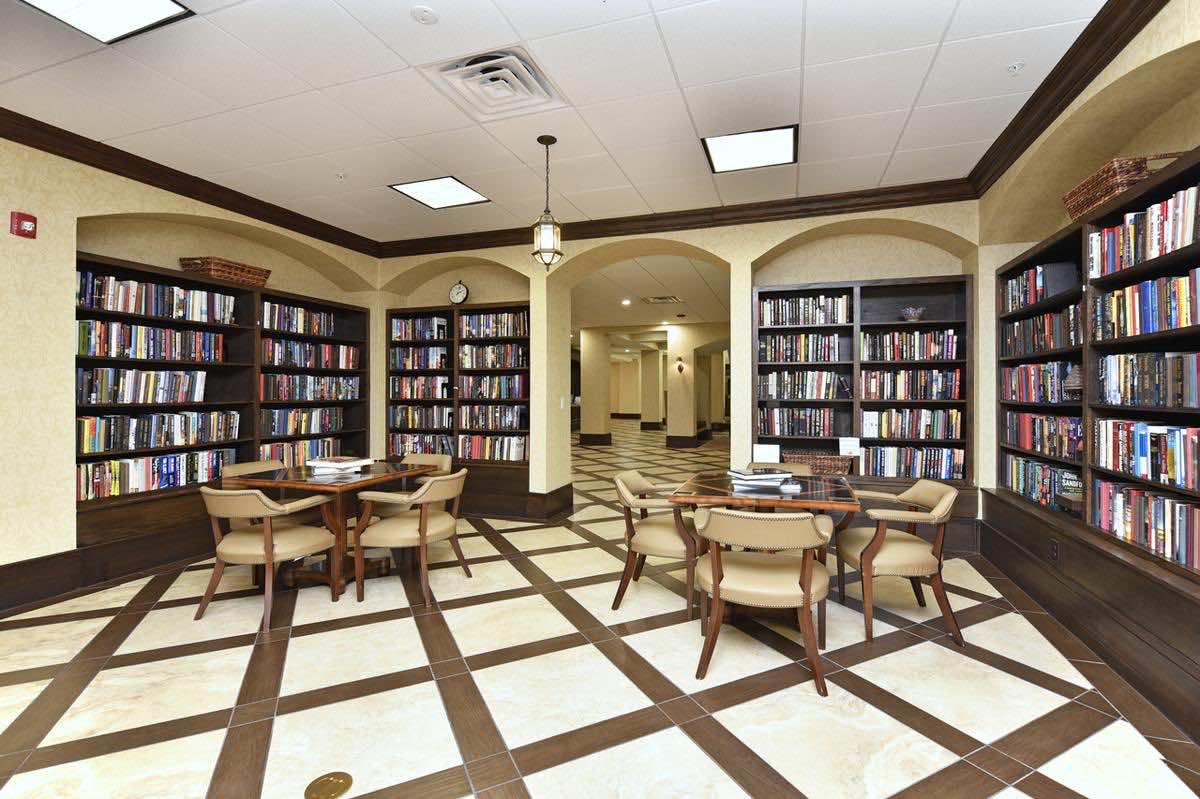 Independent Living at The Abbey at Westminster Plaza Photo IL-9-Library.jpg