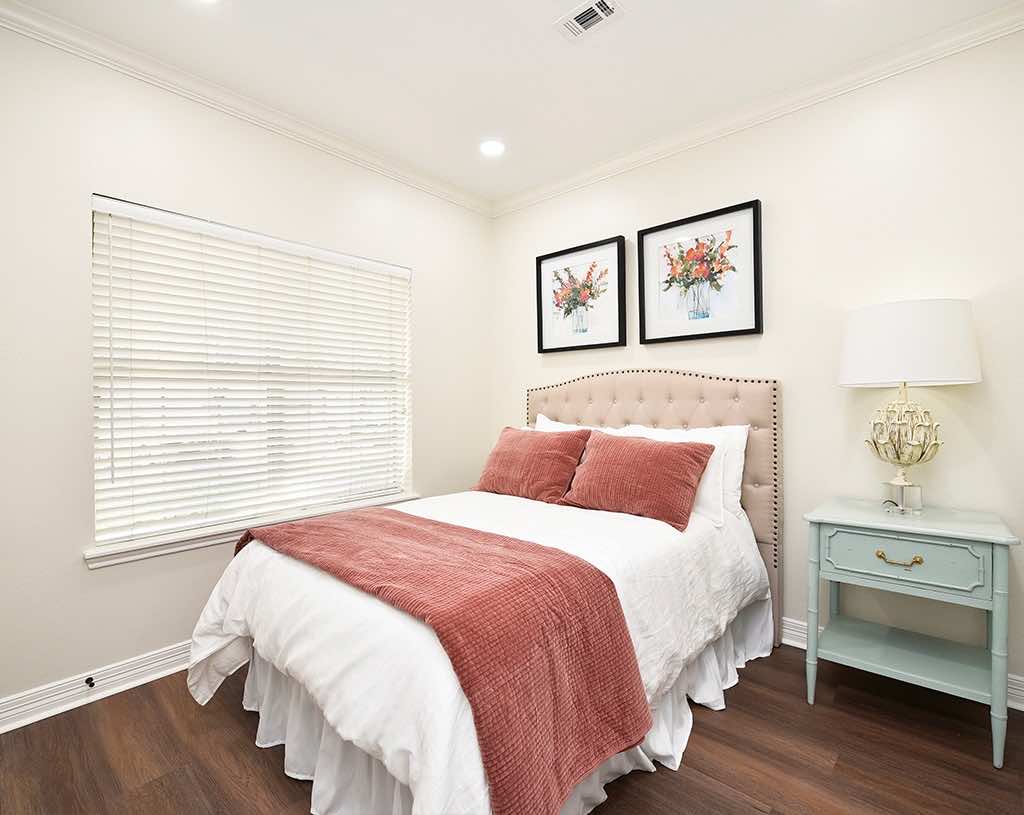 Assisted Living at The Abbey at Westminster Plaza Photo al13.jpg