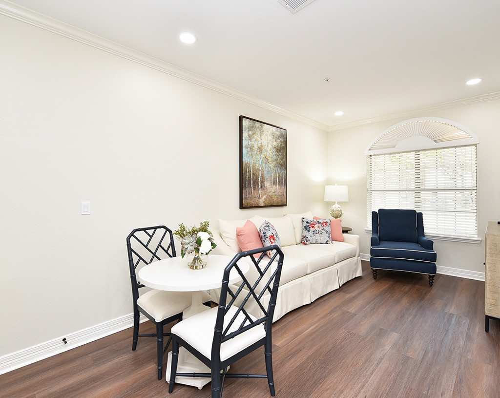 Assisted Living at The Abbey at Westminster Plaza Photo al19.jpg