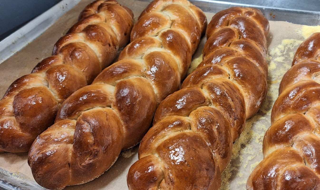 Dining at The Abbey at Westminster Plaza Photo dining10.jpg