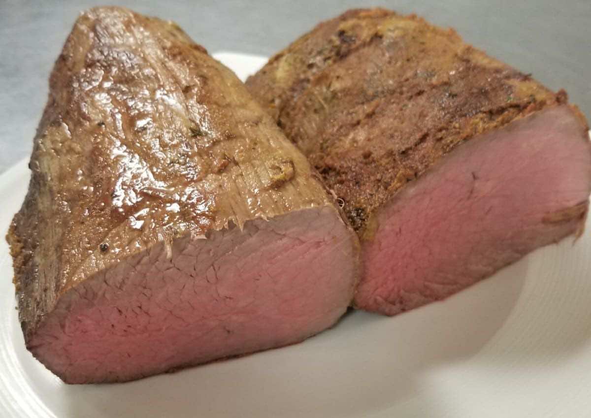 Dining at The Abbey at Westminster Plaza Photo dining15.jpg