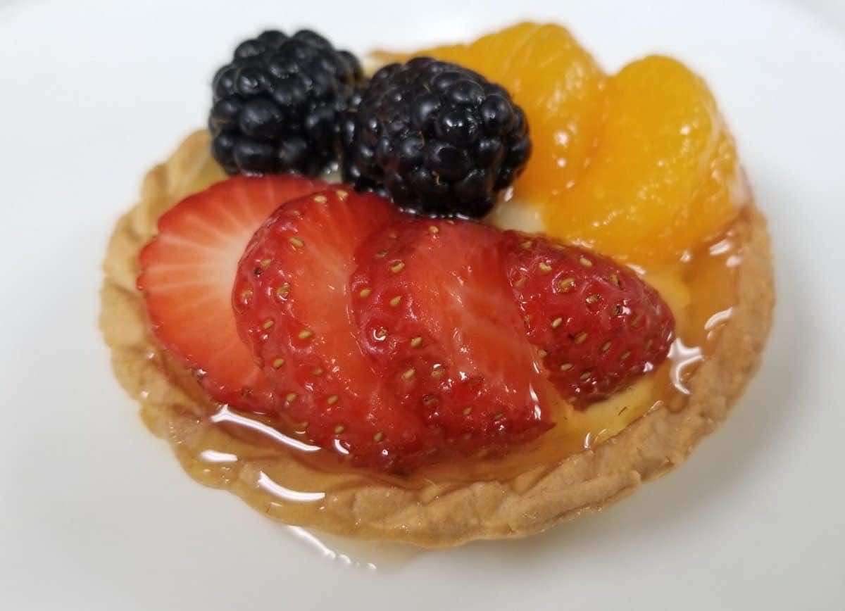 Dining at The Abbey at Westminster Plaza Photo dining17.jpg