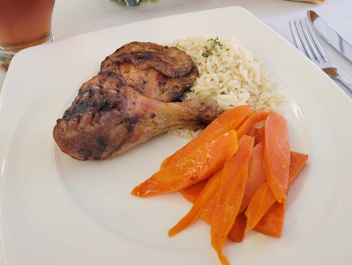 Dining at The Abbey at Westminster Plaza Photo dining2.jpg