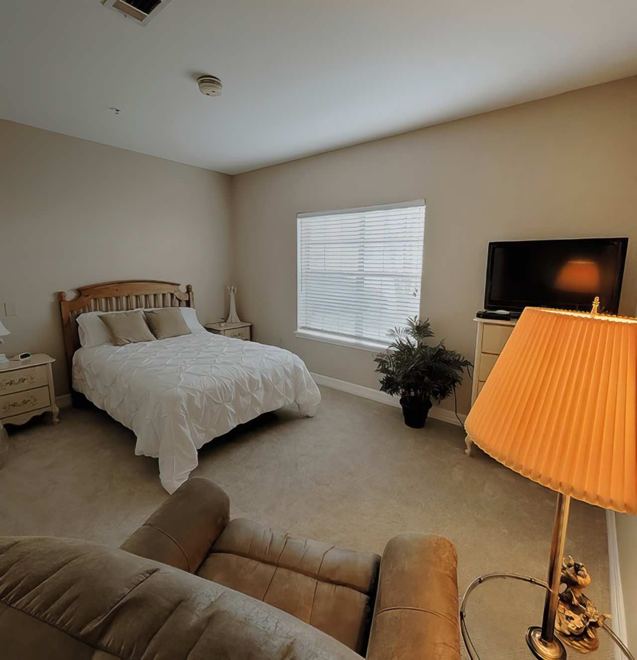 Assisted Living at The Abbey at Westminster Plaza Photo ks2.jpg